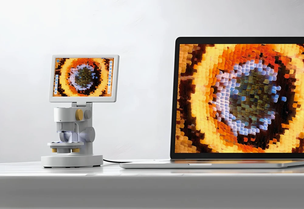 microscope with screen